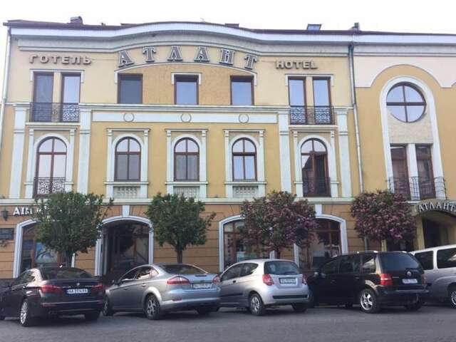 Отель Атлант Ужгород-3